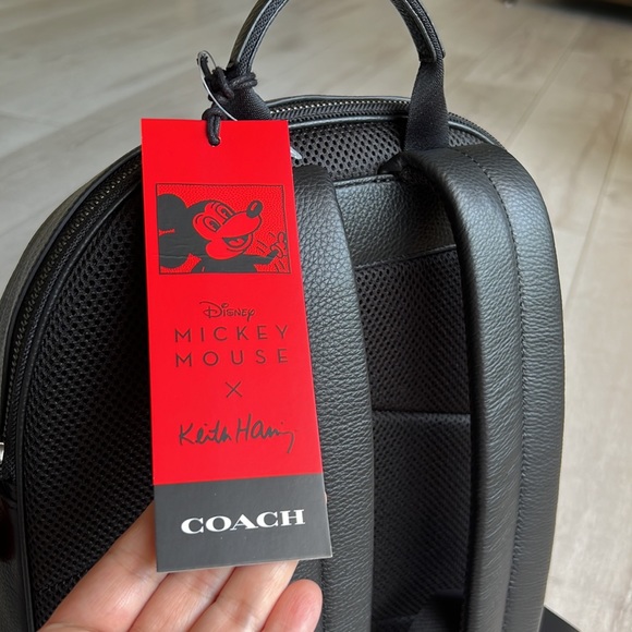 DISNEY MICKEY MOUSE X KEITH HARING WEST BACKPACK - Picture 6 of 10